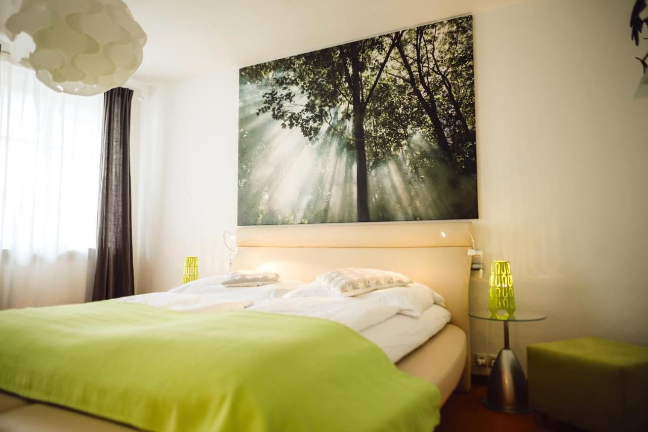 Das Hotel Stern, B&B Kg - Digital & Contactless Check-In ザンクト・ギルゲン エクステリア 写真