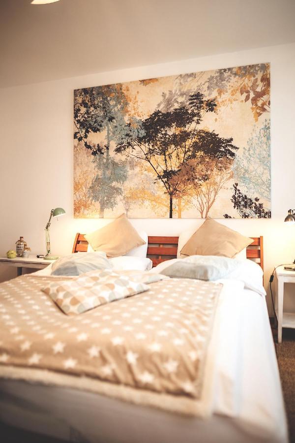 Das Hotel Stern, B&B Kg - Digital & Contactless Check-In ザンクト・ギルゲン エクステリア 写真