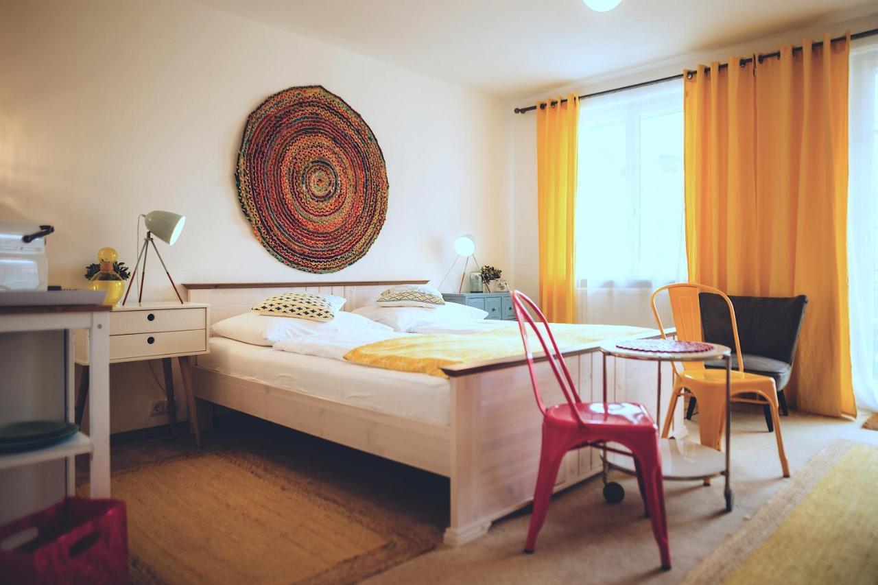 Das Hotel Stern, B&B Kg - Digital & Contactless Check-In ザンクト・ギルゲン エクステリア 写真