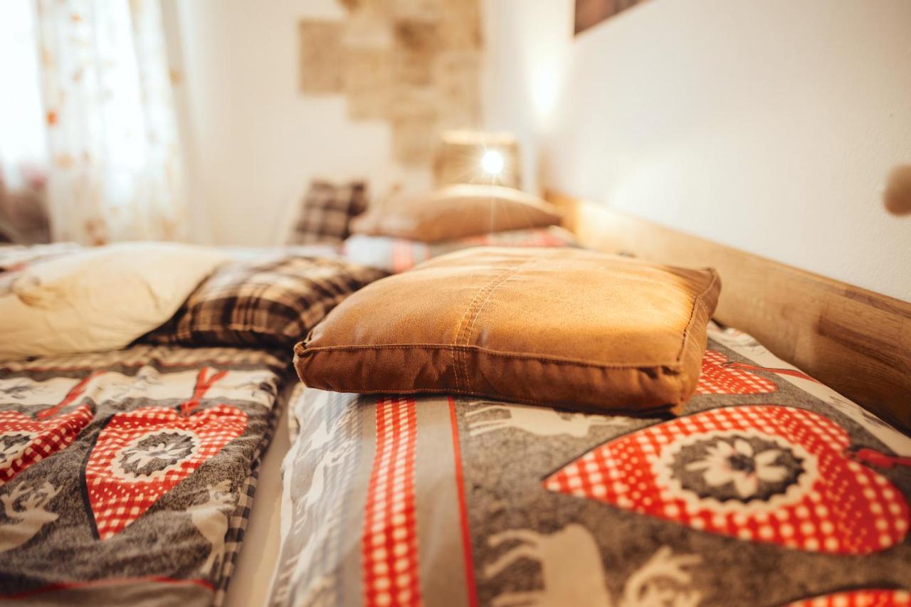 Das Hotel Stern, B&B Kg - Digital & Contactless Check-In ザンクト・ギルゲン エクステリア 写真