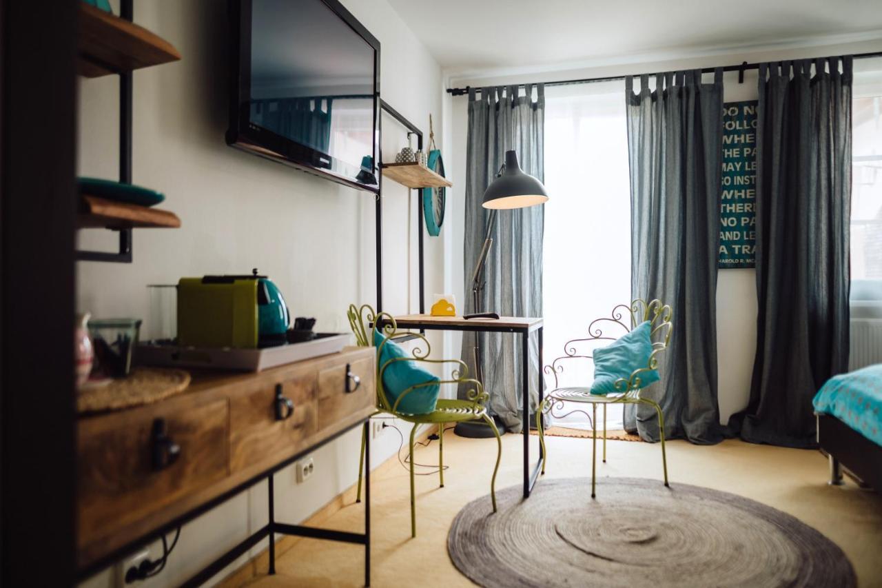 Das Hotel Stern, B&B Kg - Digital & Contactless Check-In ザンクト・ギルゲン エクステリア 写真
