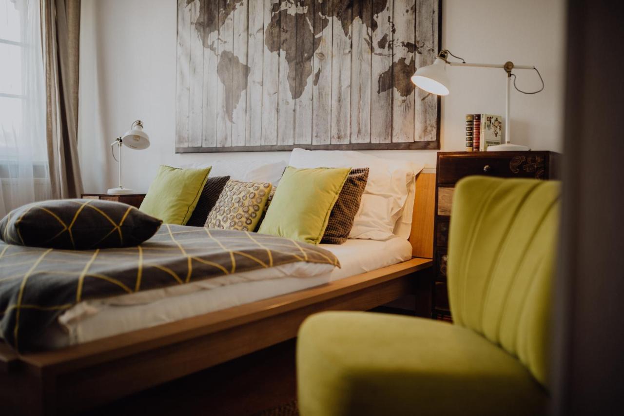 Das Hotel Stern, B&B Kg - Digital & Contactless Check-In ザンクト・ギルゲン エクステリア 写真